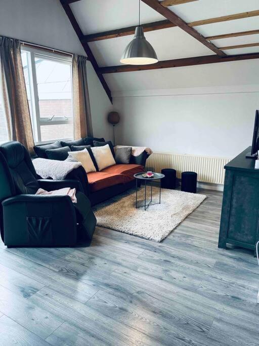 Leuke Bungalow In Noord-Holland Opmeer Buitenkant foto